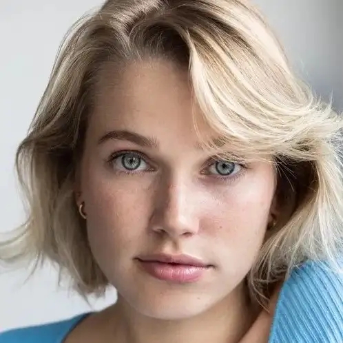 تیا سوفی لوک نِس