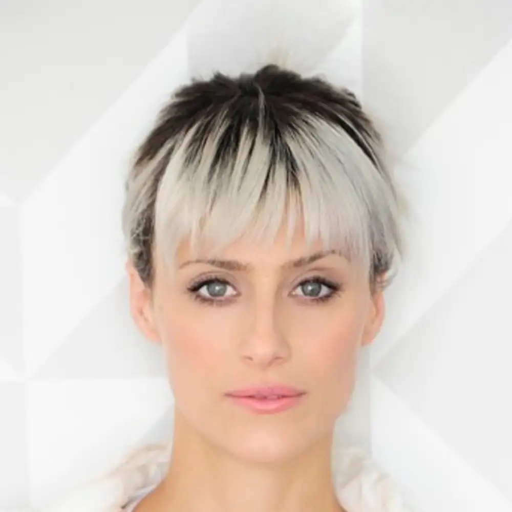 مونیکا آنتونوپولوس