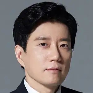 کیم میونگ مین