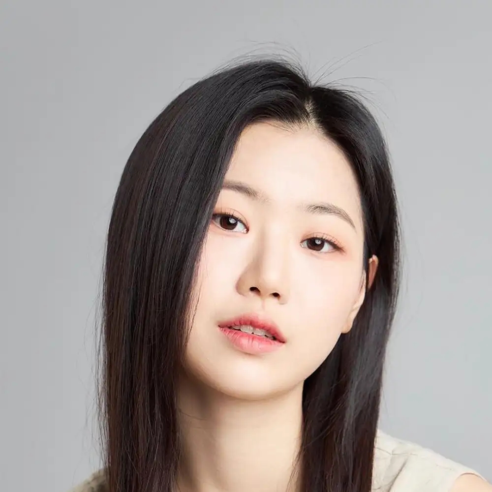 پارک یه یونگ