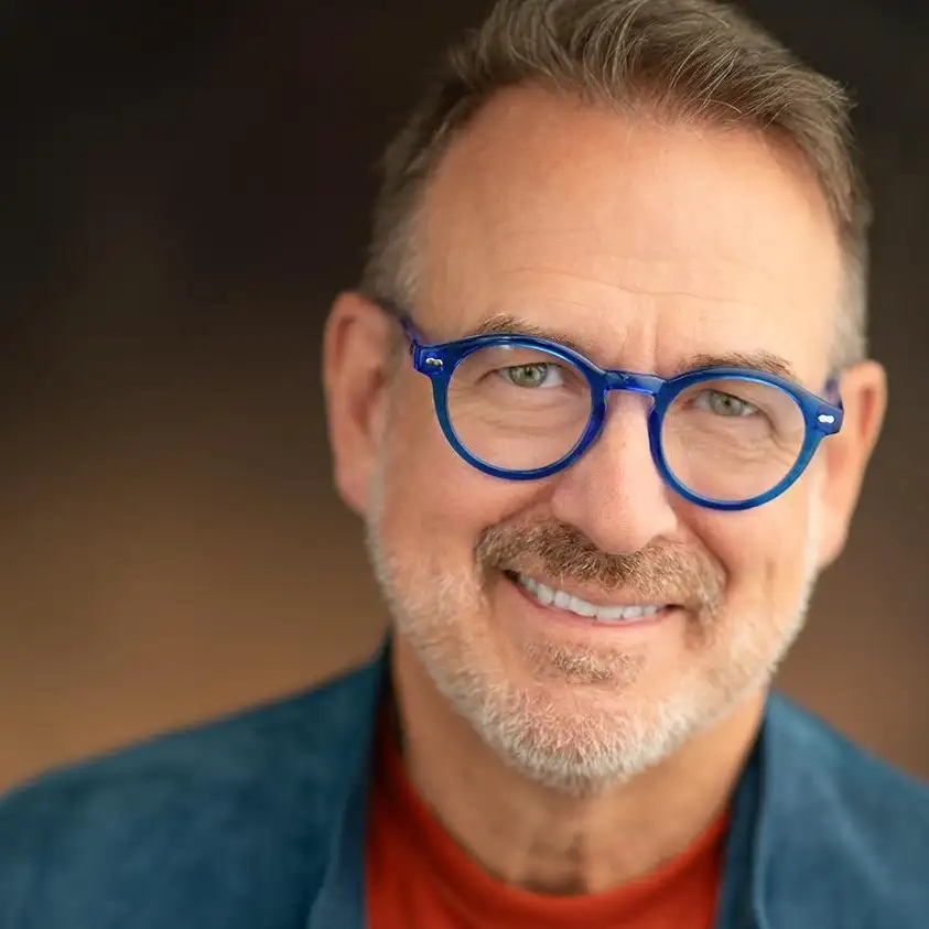 ایان جیمز کورلت