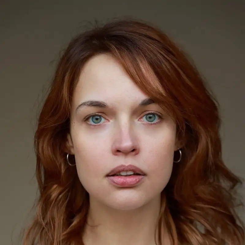 آگی کی. آدامز