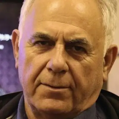 داوود موثقی